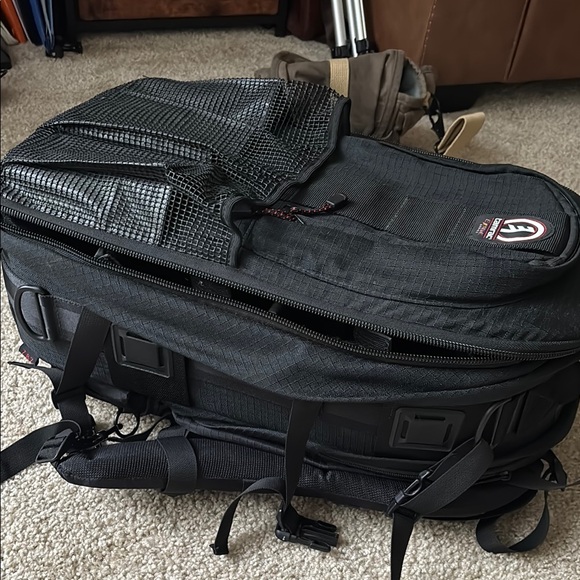 Black Camera Backpack - Picture 11 of 12